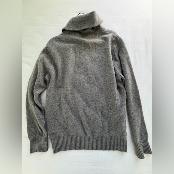 J.Crew Men’s Large Gray 100% Lambswool Turtleneck Sweater Pullover - Picture 2 of 8